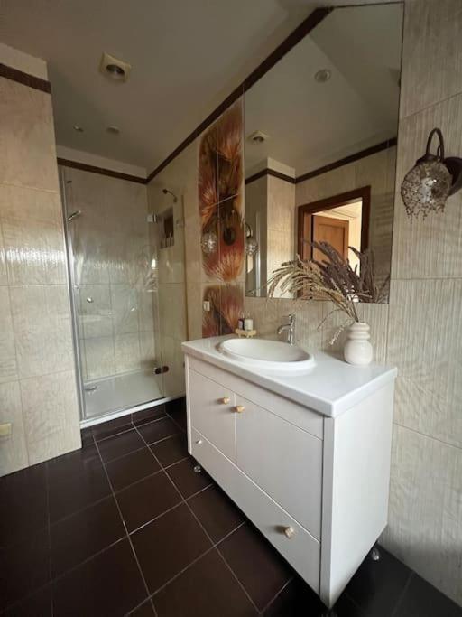 Old Town Apartment With Free Parking Vilnius Exterior photo